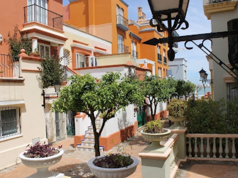 Apartamentos Puerto Sherry