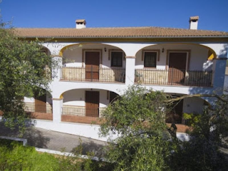 Apartamentos El Albarracin
