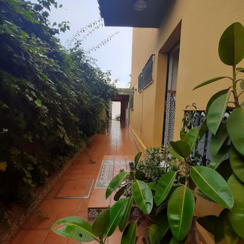 Gibraltar Views Guest House
