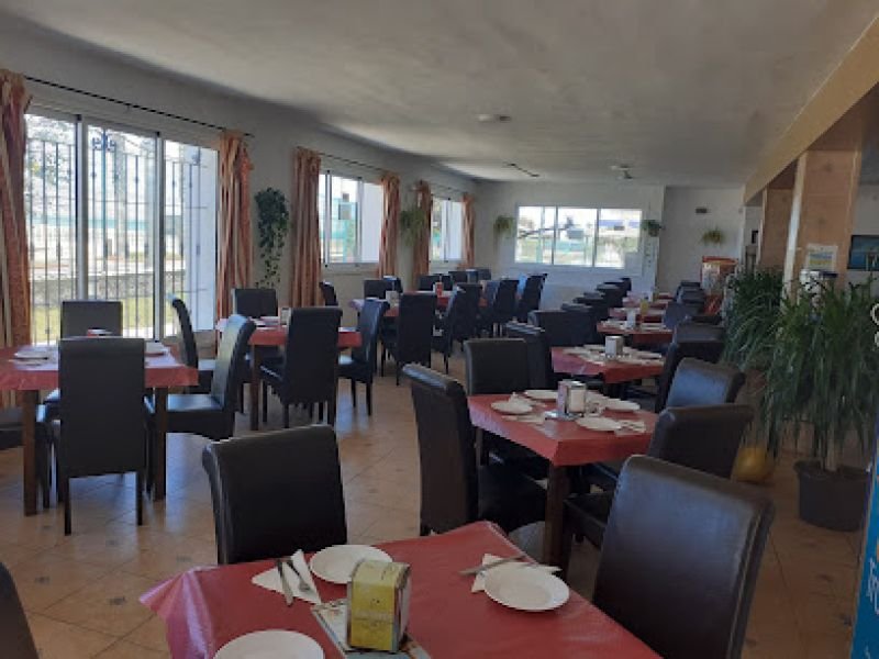 Cafe restaurante villa blanca