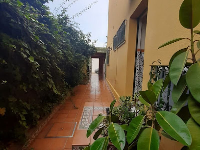 Gibraltar Views Guest House