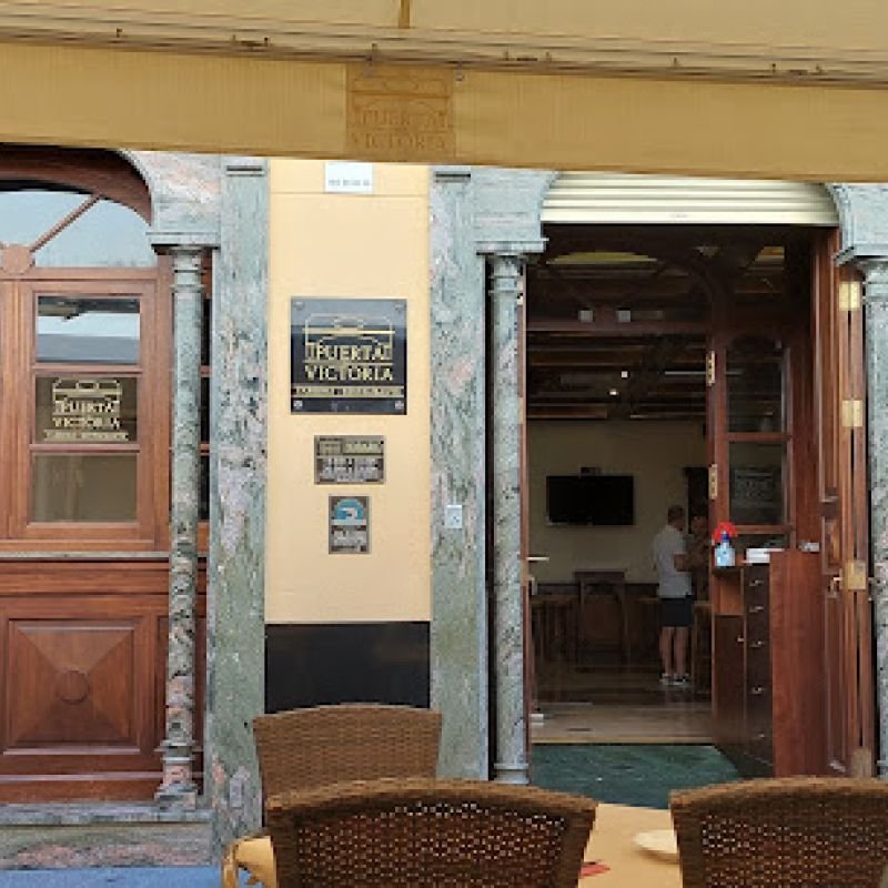 Puerta de la Victoria – Taberna / Restaurante