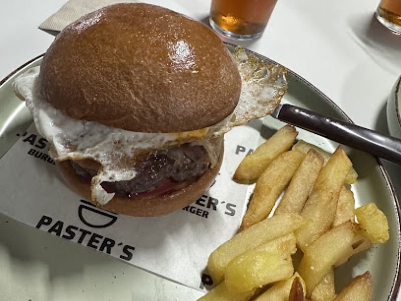Paster’s Burguer