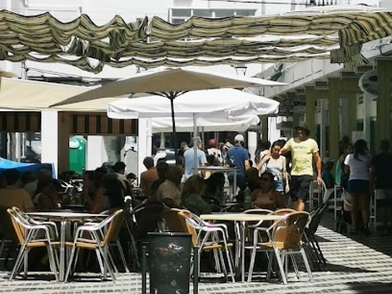 CAFE PLAZA