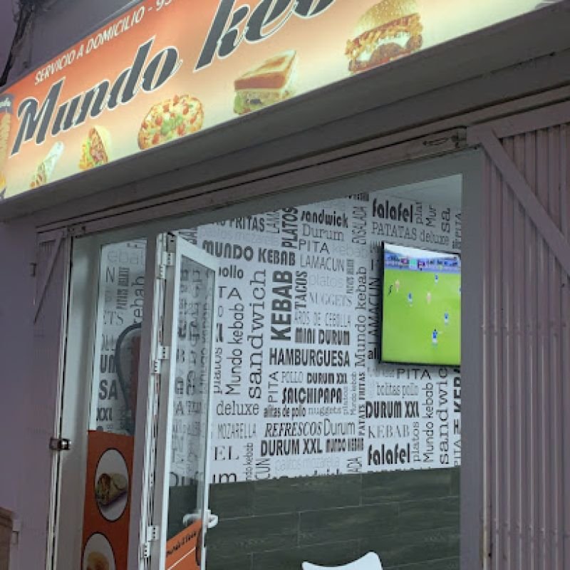 Mundo Kebab Conil y comida para llevar