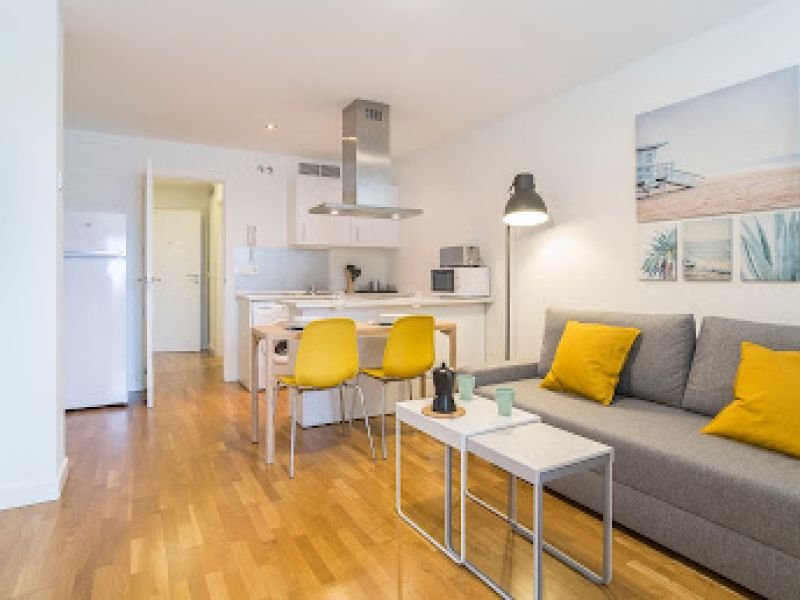 Azvalia Gestion profesional de viviendas turisticas. Alquiler vacacional. Apartamentos y pisos turisticos.