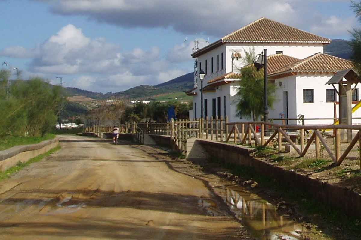 Visitar Puerto Serrano