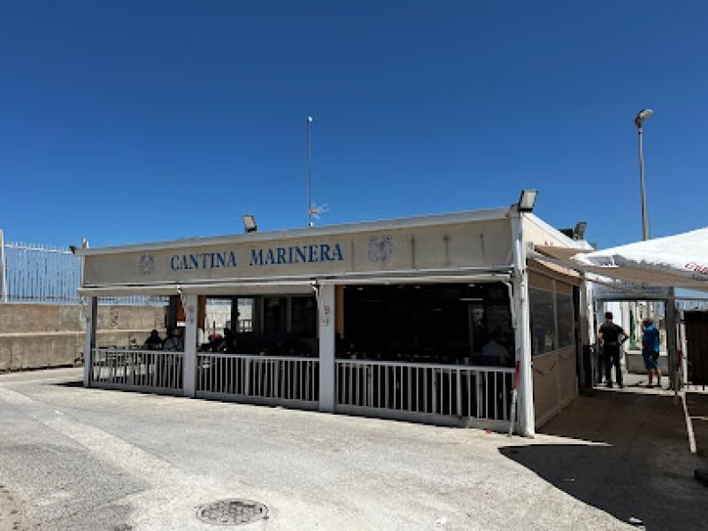 Cantina Marinera