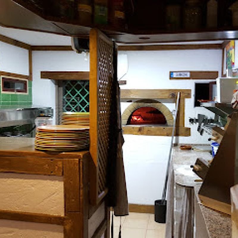 Pizzeria Pizzaiolo’s Coffee – Horno de Lena