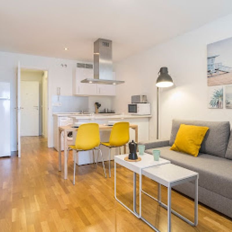 Azvalia Gestion profesional de viviendas turisticas. Alquiler vacacional. Apartamentos y pisos turisticos.