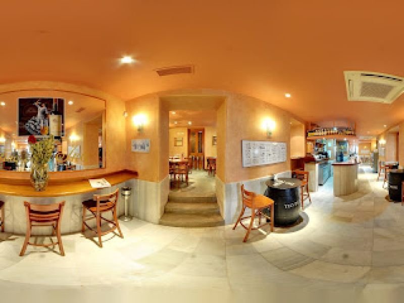 Restaurante * La Cruz Blanca