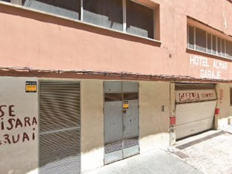 Hotel Almar Garaje
