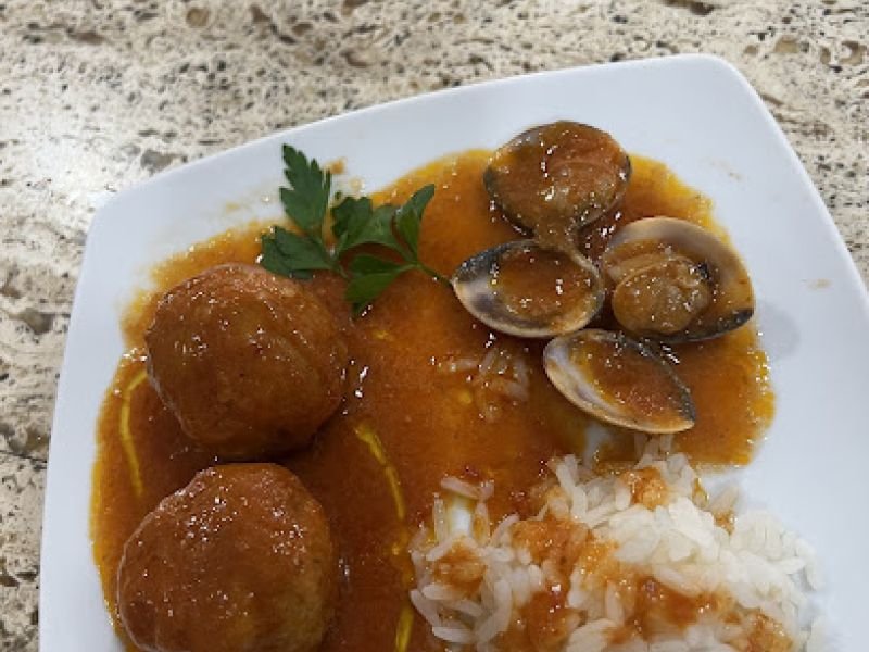 Aki Mismo Bar Cafeteria