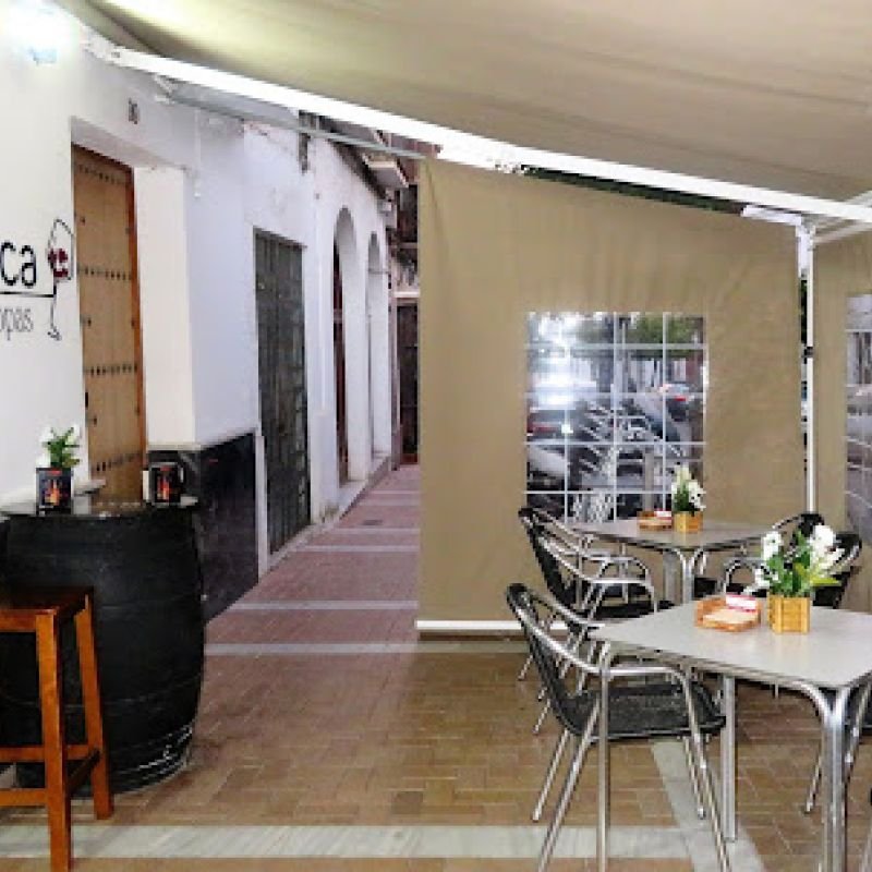Cafe y copas La Vinoteca