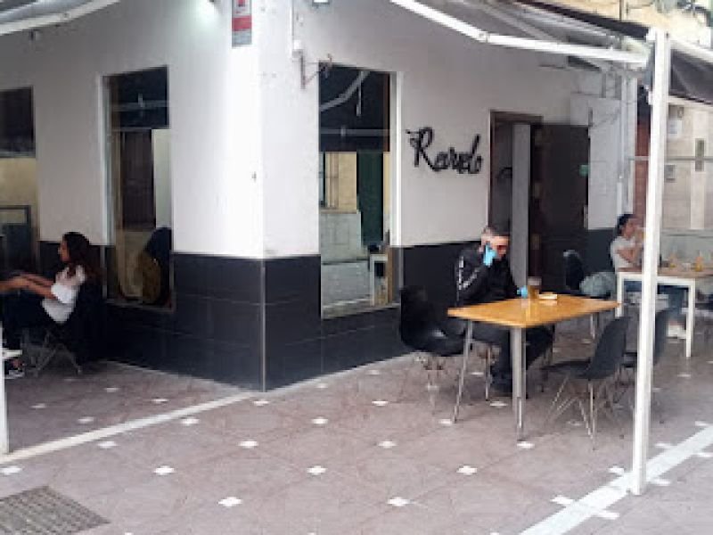 Revuelo Taberna Urbana
